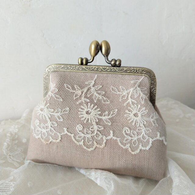 アンティークレース*リネン*がま口*ポーチ*a | iichi 日々の暮らしを