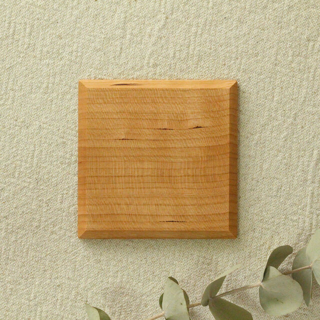 木の平皿105（チェリー）＜四角／鎬（しのぎ）＞ | iichi 日々の暮らし