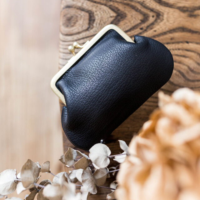 大人の鹿革がま口財布 / 黒 | iichi 日々の暮らしを心地よくする