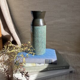 北欧＊生命力あふれるお花の花瓶／ウプサラエクビー／Cardus vase7040M