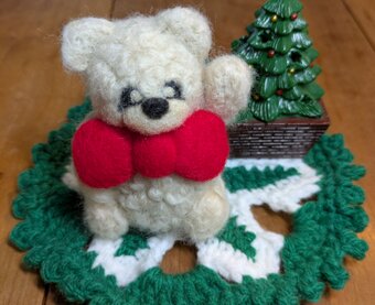 昭和レトロ おすましワンちゃん（羊毛フェルト犬） | iichi 日々の