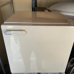 J053 送料無料フナイ40インチ液晶テレビ展示品 (白家電) 川口のテレビ