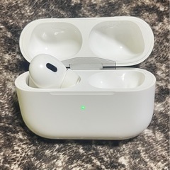 AirPods Pro 2ライトニング⚡️ケース付き☝️ジャンク品 (くー) 福島