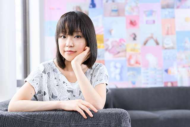 インタビュー】川嶋あい | ローチケ（ローソンチケット）