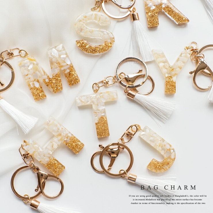 イニシャルバッグチャーム[品番：VI000007066]｜Vita Felice（ヴィタ