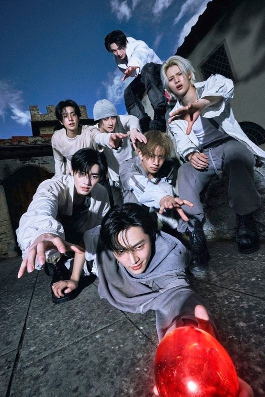 ENHYPEN、7thミニアルバム「THE SIN : VANISH」第3章のスチールカット