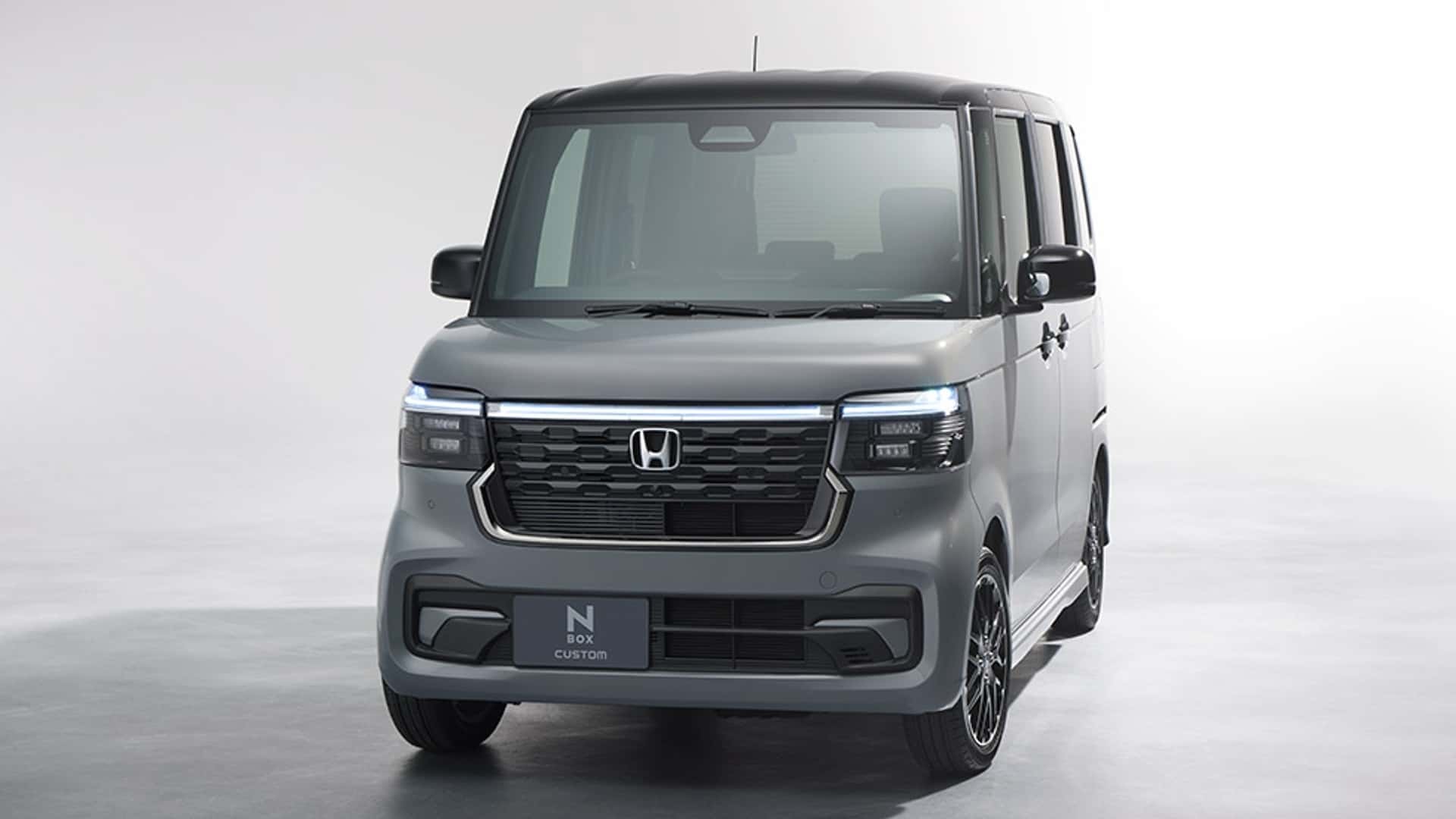New Honda N-Box Debuts With Tiny Wheels, Huge Interior Space