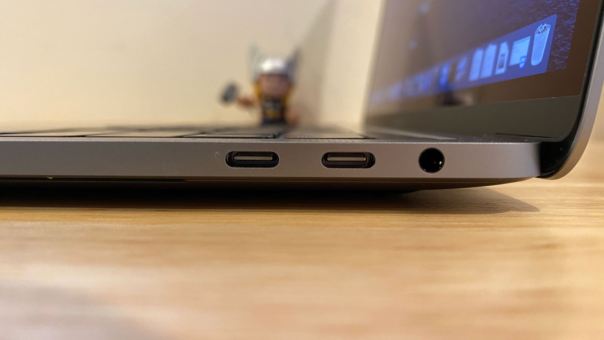 Apple MacBook Pro (13-inch, 2020) Review: Standard Bearer | Tom's