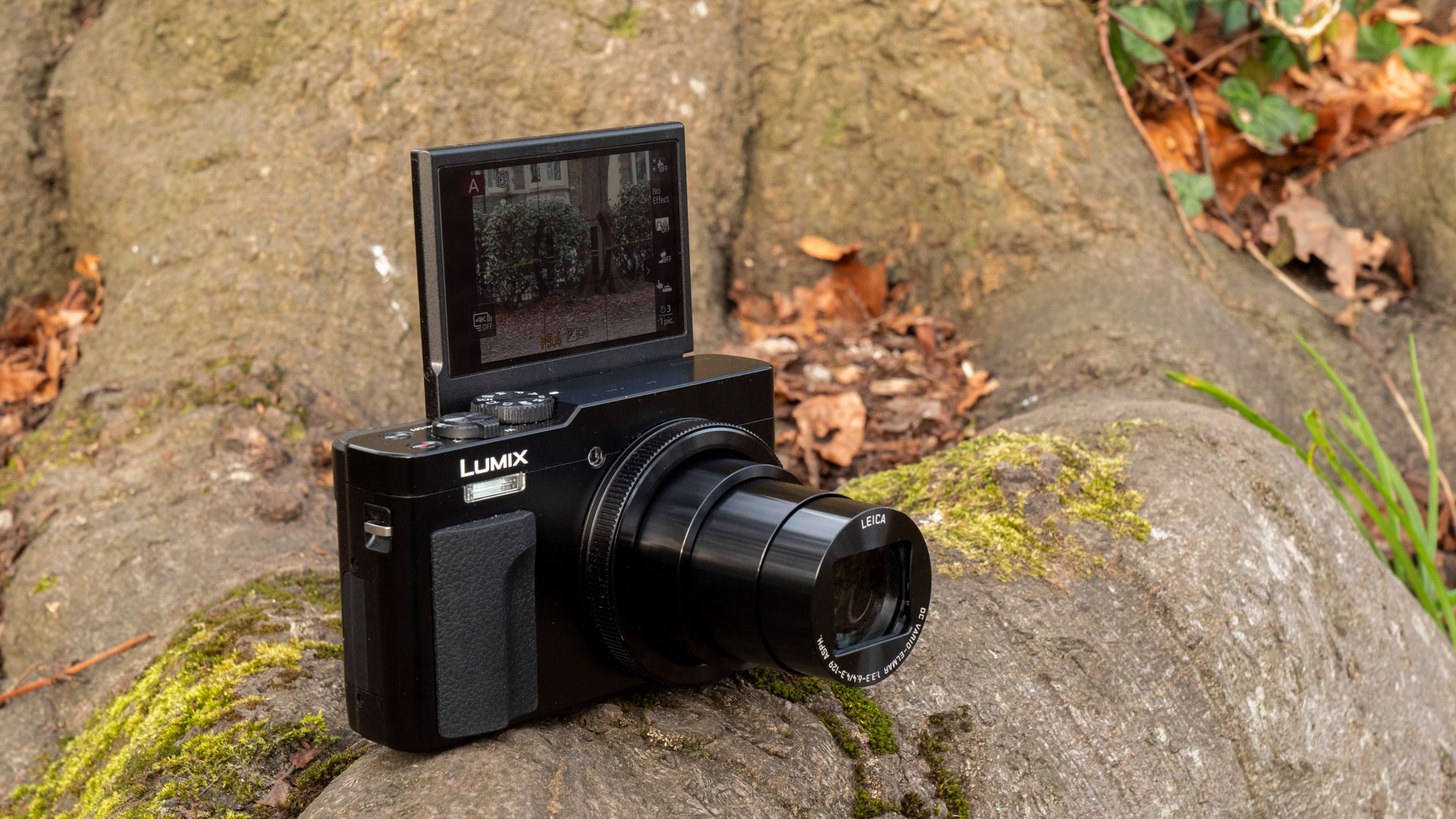 Panasonic Lumix ZS99 / TZ99 review: a 30x zoom pocket camera for