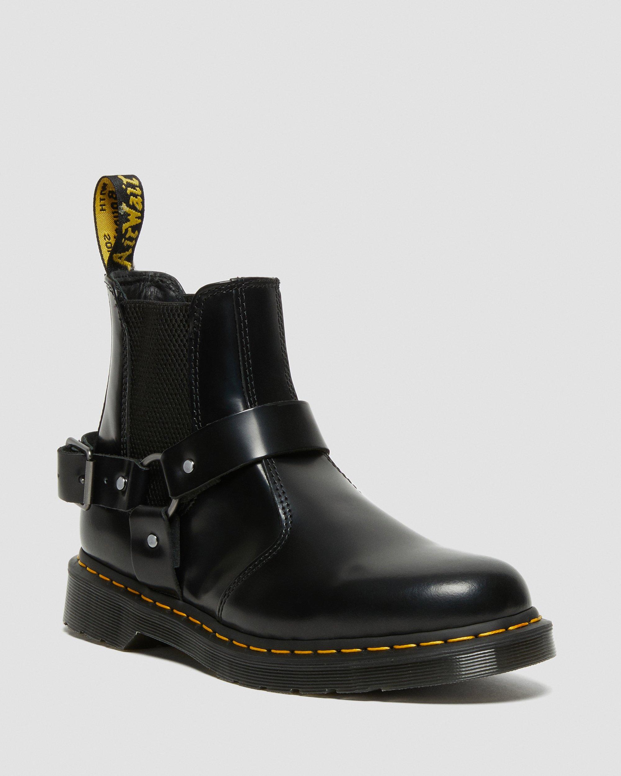 WINCOX LEATHER CHELSEA BOOTS in Black | Dr. Martens
