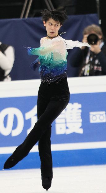 世界フィギュア：羽生「殻破った」 フリー歴代最高点 | 毎日新聞