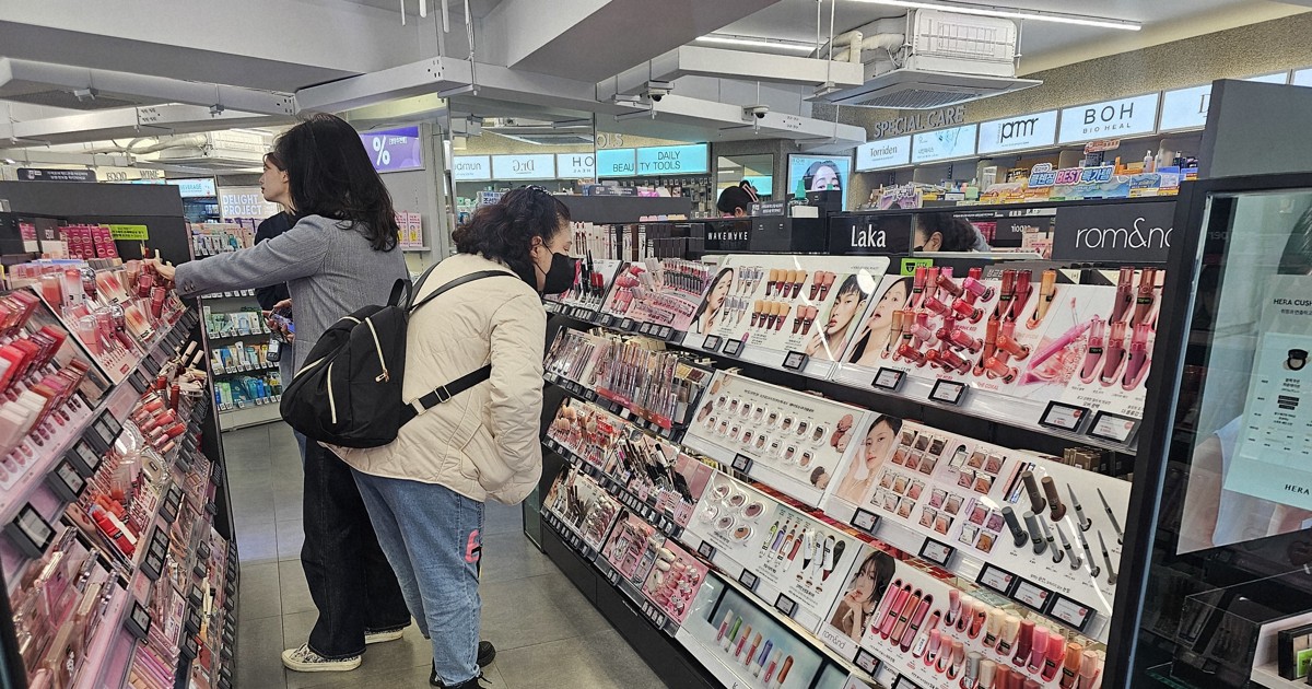 世界市場で快進撃の韓国コスメ 創意的な製品生み出す強さの源泉 | 毎日新聞