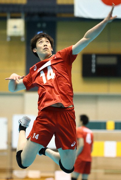 担当記者は見た！：男子バレー界の開拓者、石川祐希 モノ言う主将に