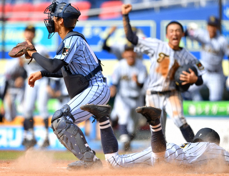 東海大系列、似通うユニホーム 見分け方も話題に 選抜高校野球 | 毎日新聞