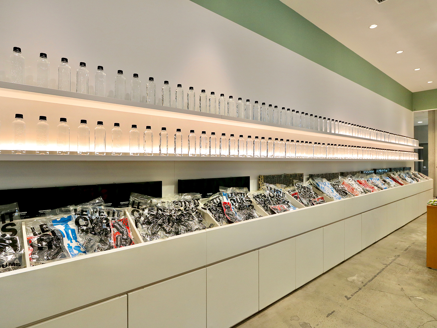 DOVER STREET MARKET GINZAの7Fに期間限定のゲリラショップがオープン