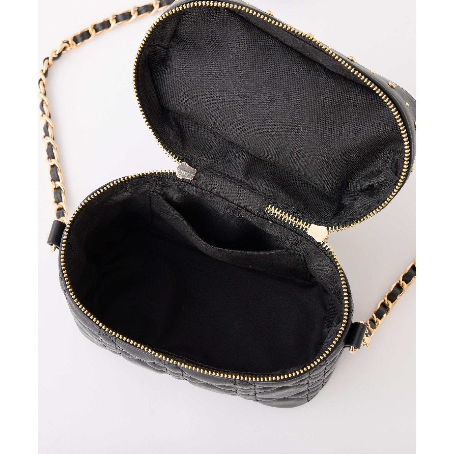 スタッズ付キルティングバニティバッグ | ファッション通販サイト NUGU