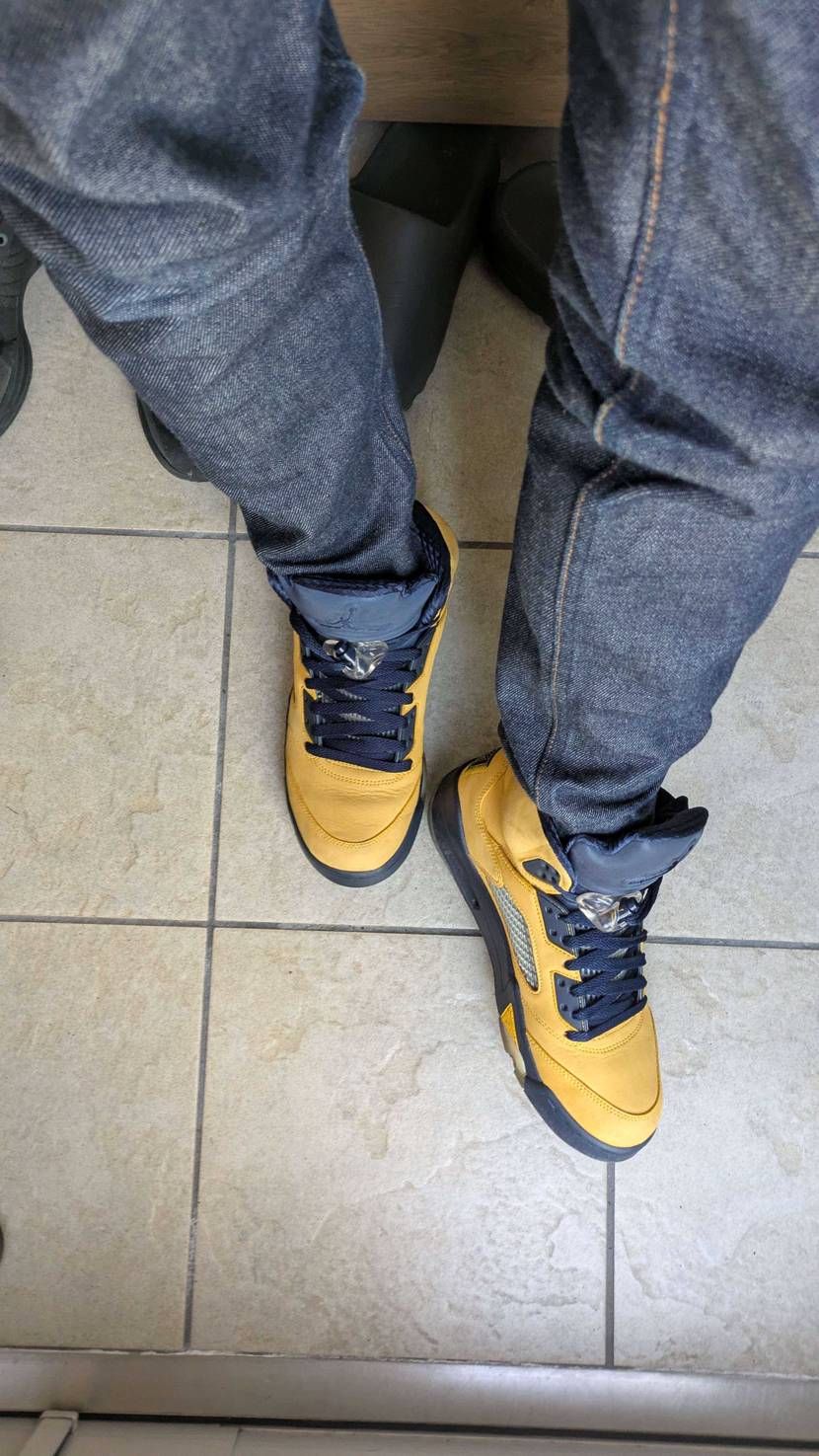 ナイキ エアジョーダン5 