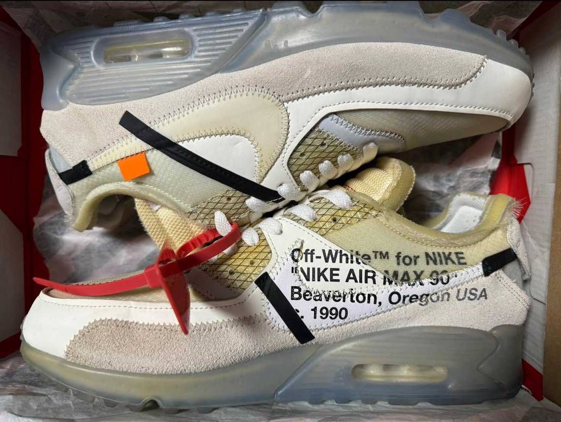 オフホワイト × ナイキ リアクト ハイパーダンク2017 フライニット 