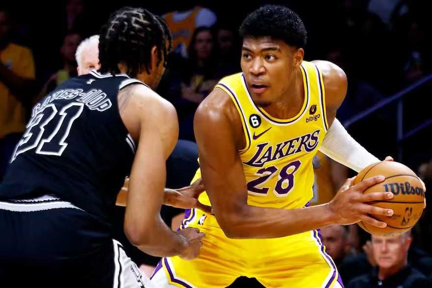 NBAプレーオフ開催間近！八村塁選手が関わったスニーカーをチェック