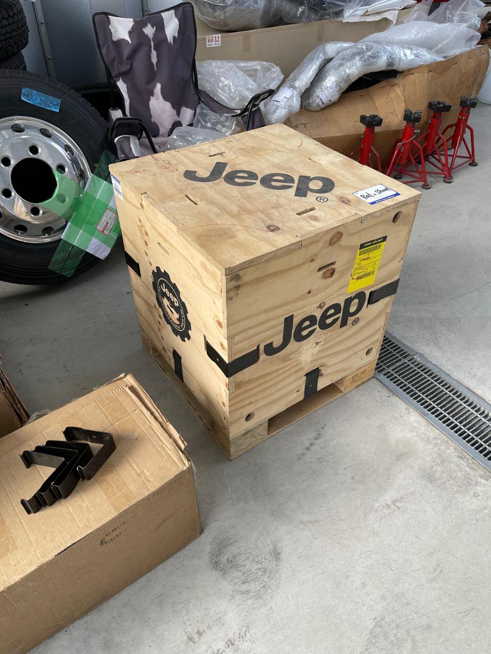 MOPAR JEEP純正 2インチリフトアップ のパーツレビュー | ラングラー