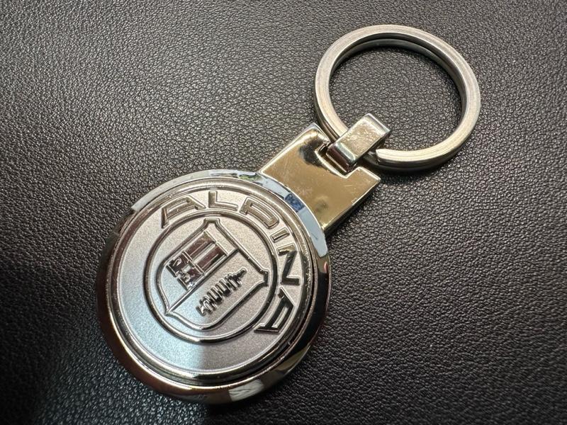 BMWアルピナ(純正) 40周年記念キーフォルダー のパーツレビュー | B7