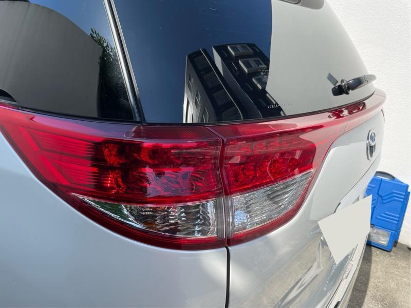 トヨタ(純正) エスティマ中期レッドテール のパーツレビュー