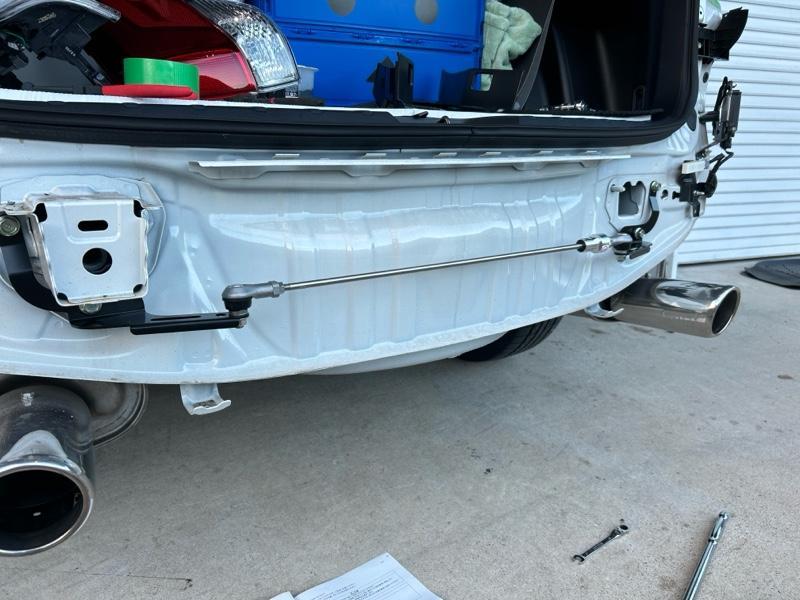 STI フレキシブルドロースティフナーリヤ のパーツレビュー