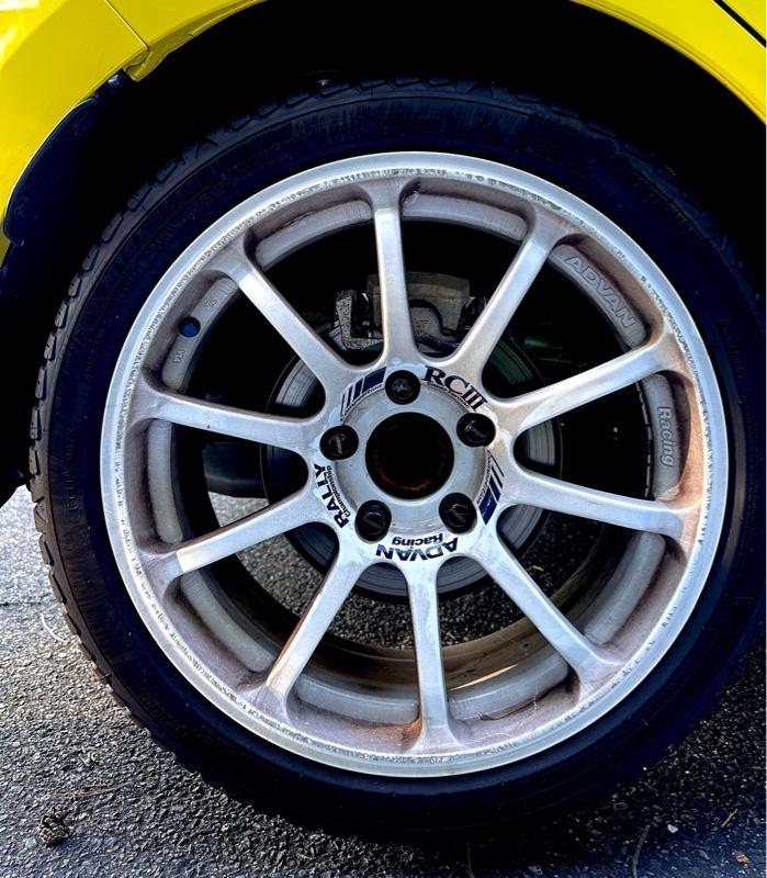 YOKOHAMA ADVAN Racing RCⅢ のパーツレビュー | スイフトスポーツ