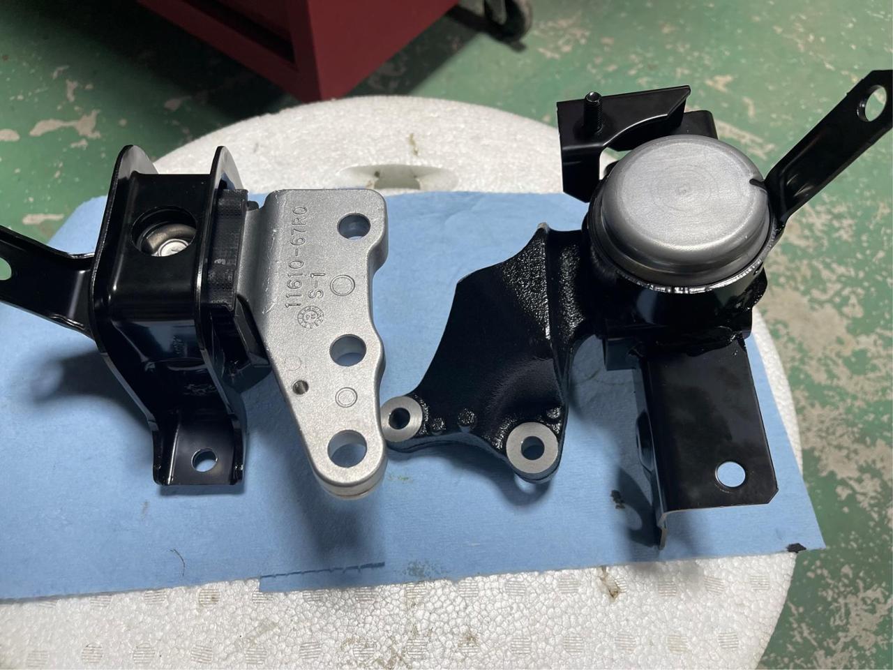 スズキ(純正) エンジンマウント のパーツレビュー | スイフトスポーツ