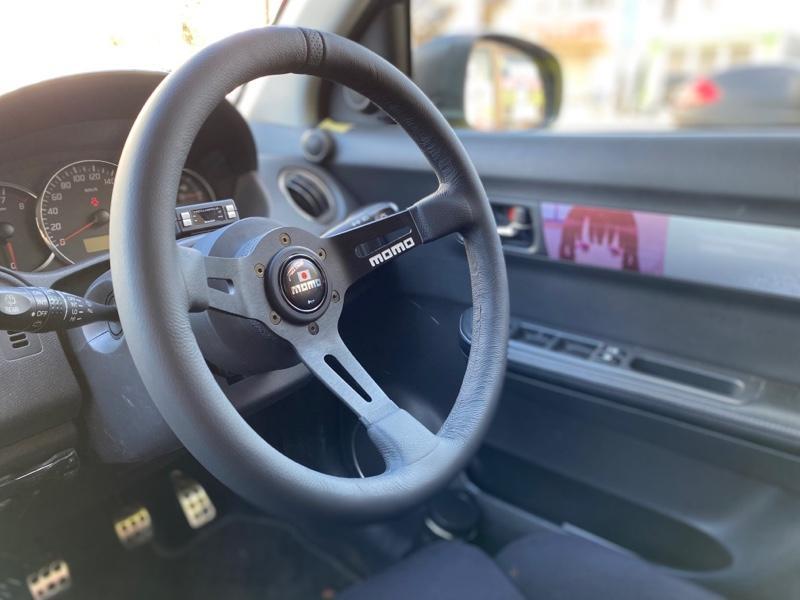 momo FULL SPEED のパーツレビュー | スイフトスポーツ(ぺーニキ