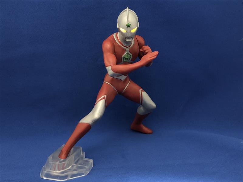 ウルトラマンジョーニアス(スーツカラーver.)【アルティメットルミナス