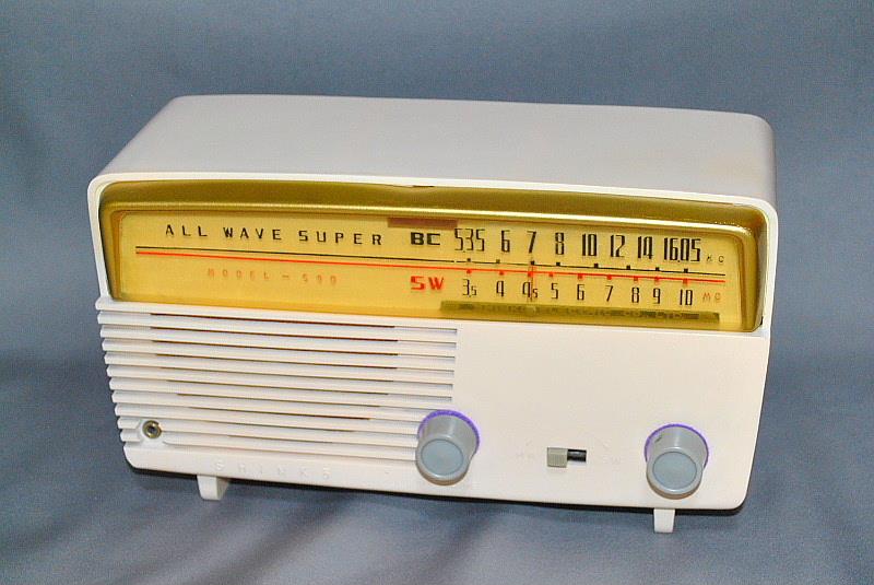 シンコー（神鋼電機）真空管ラジオ MODEL-590 ｜覆面えるのブログ