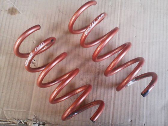 スプリング交換フロント編その①（スバル サンバー）by りんご屋で