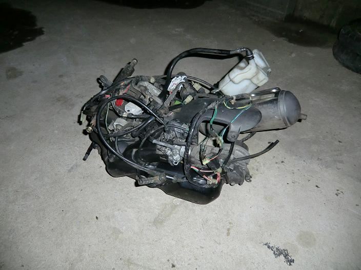 ライブディオZXエンジン乗せ換えとオーバーホール その1（ホンダ Live