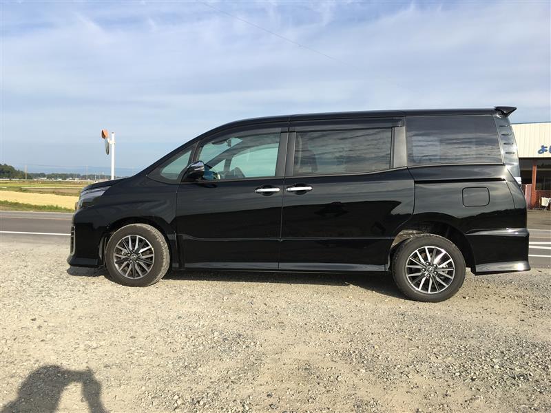 TEIN HIGH.TECH（トヨタ ヴォクシー・80系）by ブラックボク - みんカラ