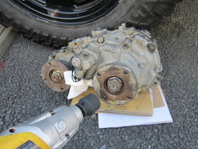 JA11のトランスファーを分解してみよう②（スズキ ジムニー・JA11