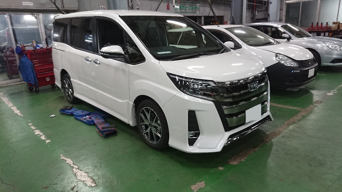 モデリスタ ローダウンスプリング交換 その2（トヨタ ノア・80系）by