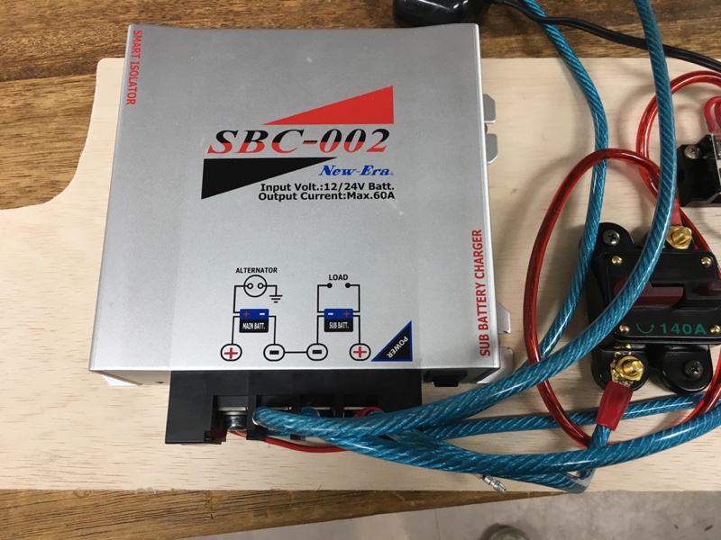 アイソレーターの取り付け（三菱 タウンボックス・U61W/62W/63W/64W