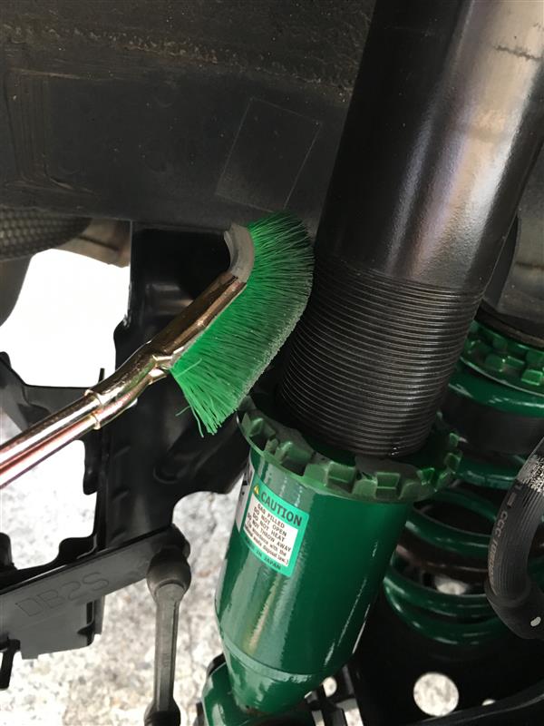 素人だけど足まわりを考察してみる～その3・リヤショックアブソーバの