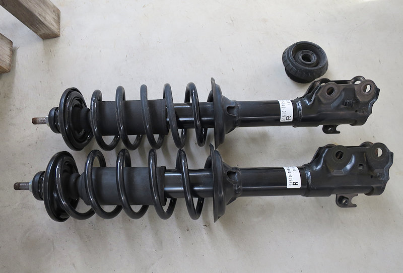 N-BOXスラッシュ純正サスペンションに交換（フロント）（2）（ホンダ