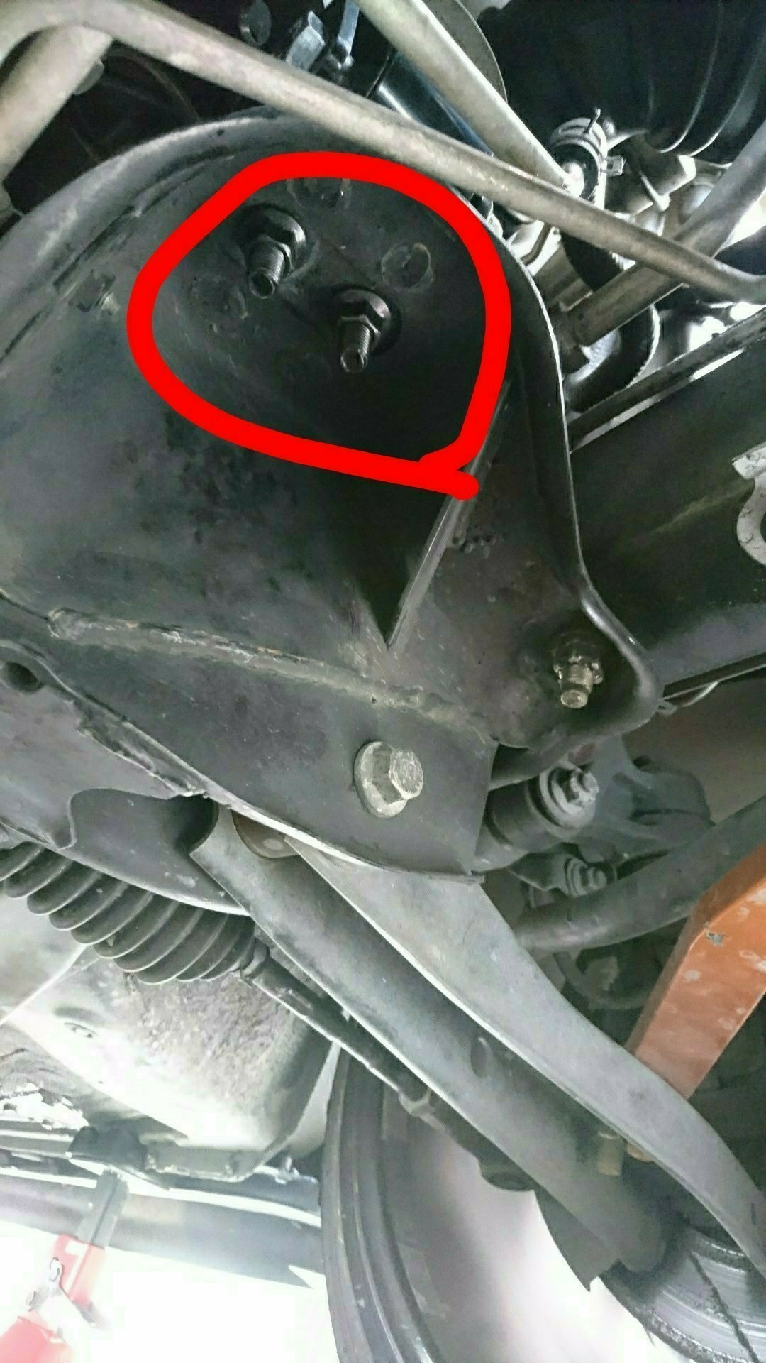 ER34 エンジンマウント交換（日産 スカイライン・R34）by ゆき(*・ω