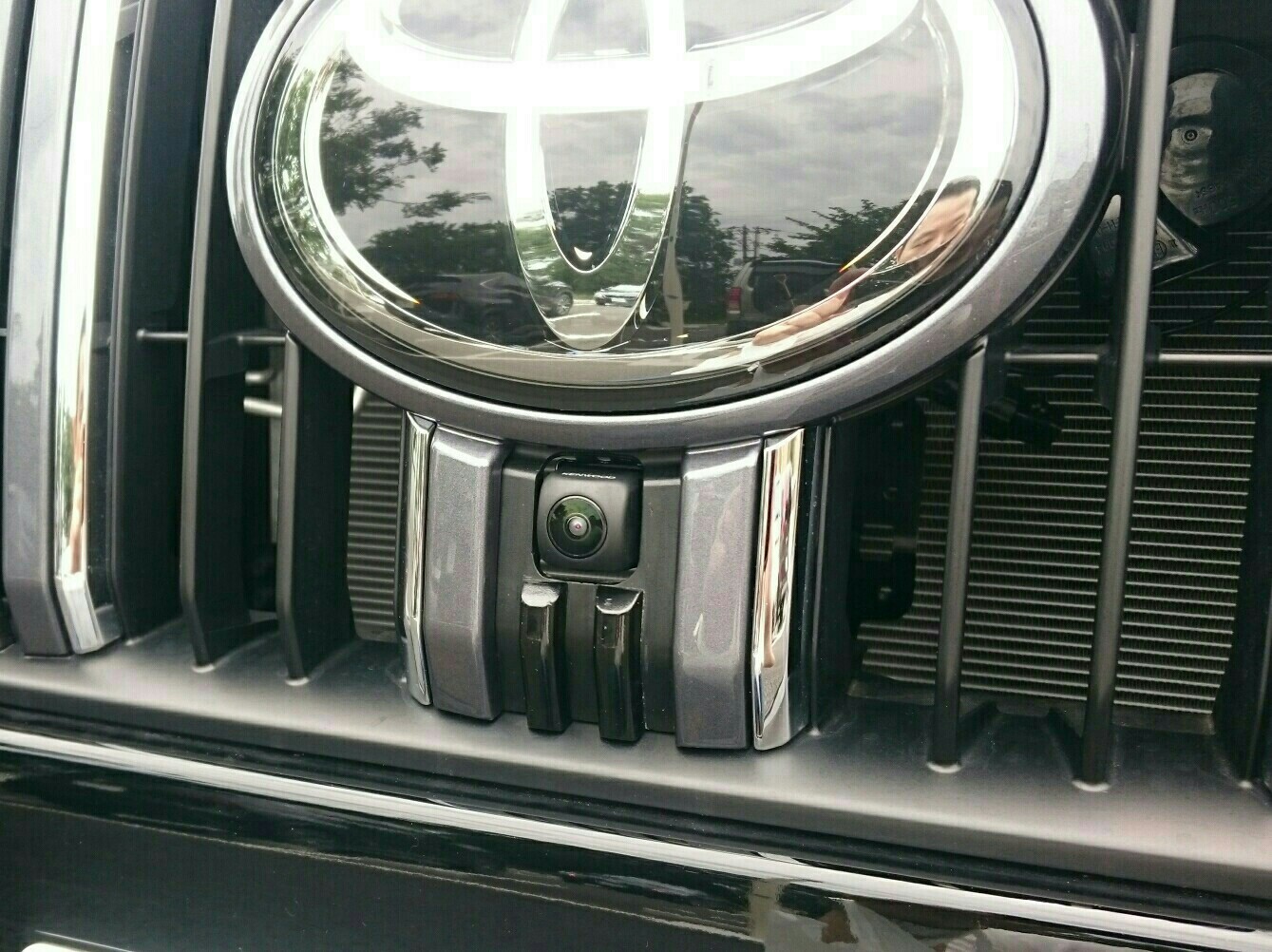 フロントカメラ取り付け（トヨタ ランドクルーザープラド・150系）by