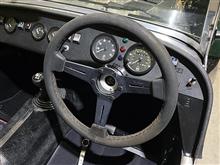 ステアリングをモトリタサイズ→ナルディに（ケータハム スーパー