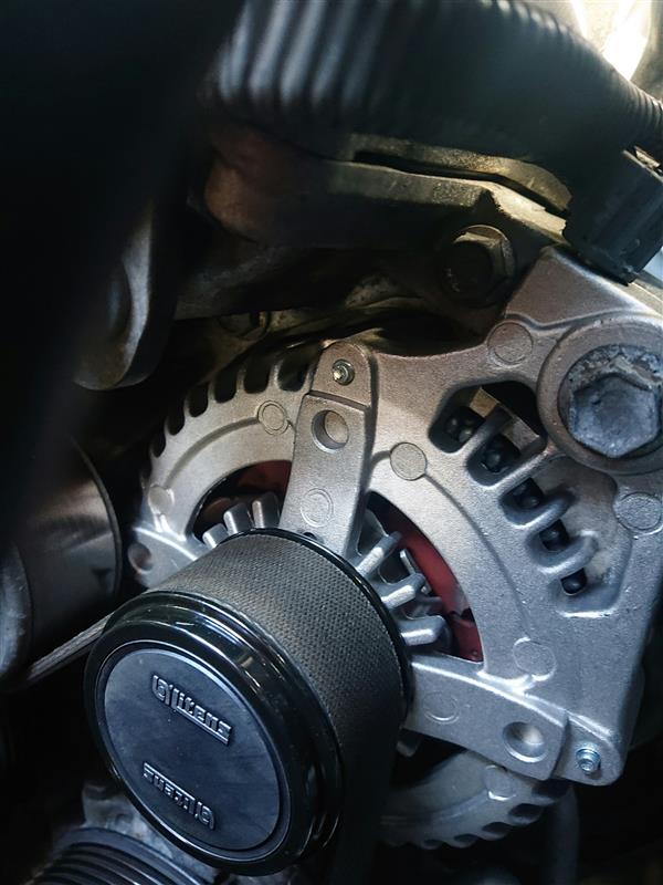 オルタネーター交換（トヨタ クラウンロイヤル・S200系）by 仙台鋭志