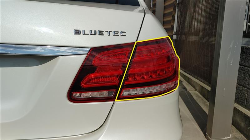 テールランプ不点灯修理（メルセデス・ベンツ Eクラス セダン・W212