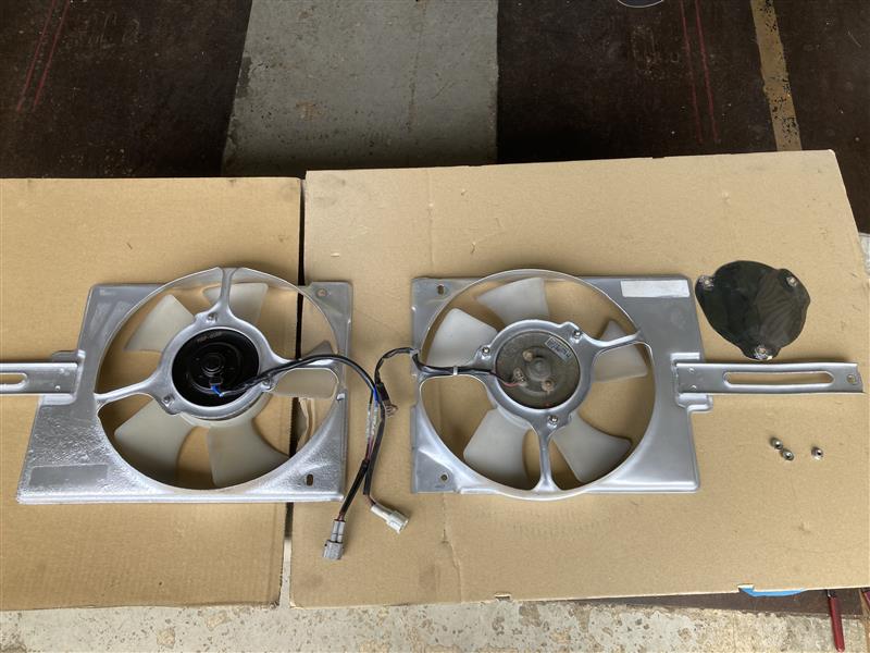 A/Cコンデンサーファンモーター交換（スズキ アルトワークス・HA11S