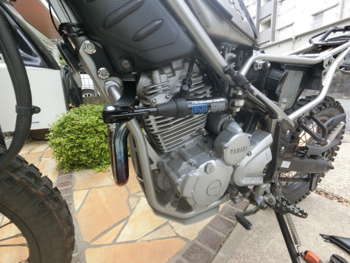YAMAHAパフォーマンスダンパー取り付け（ヤマハ トリッカー）by masa