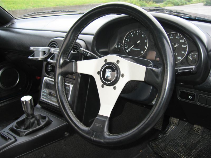 NARDI Gara GARA3 TYPE0 ブラックレザー＆シルバースポーク のパーツ