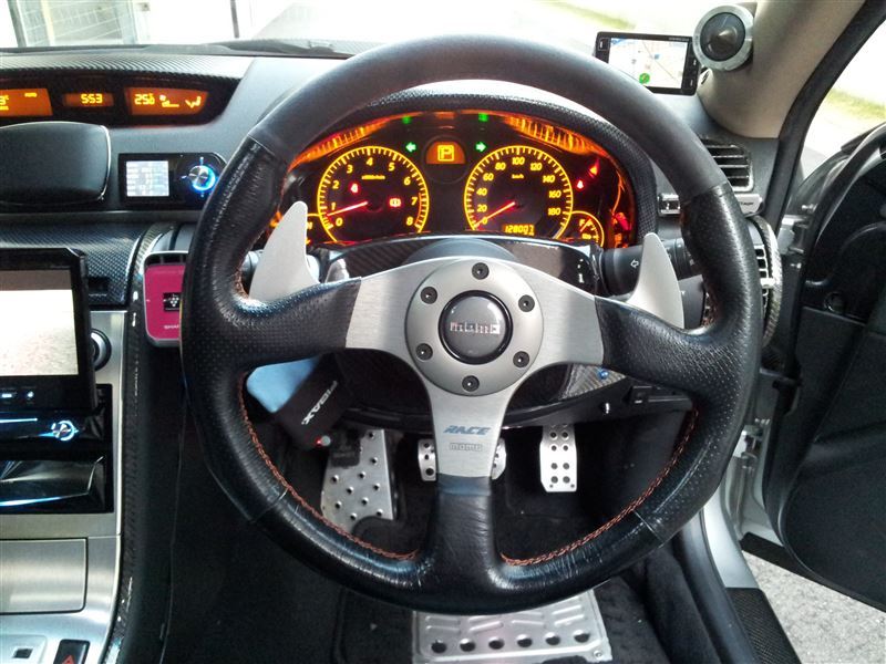 momo RACE (350mm) のパーツレビュー | スイフトスポーツ(のの_zc33s