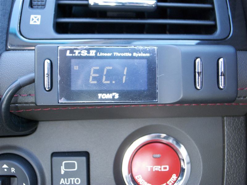 L.T.S.Ⅱ スロットルコントローラー TOM'S(トムス)のスロットル